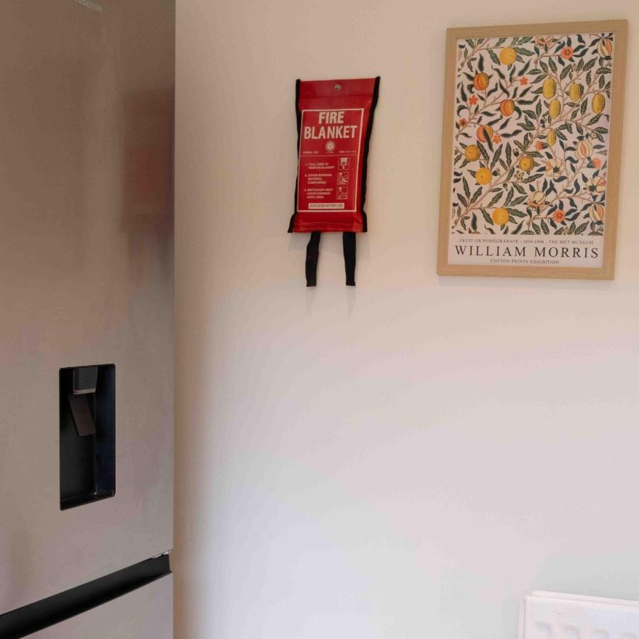 Cross Lane Cottage Pudsey Bilik gambar